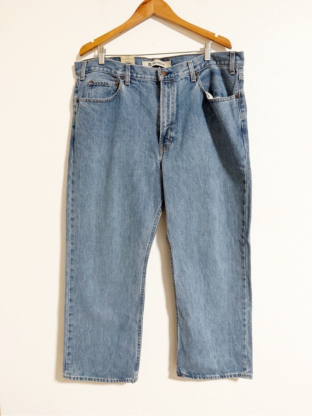 NEW Gap Relaxed Fit Straight Leg Stonewash Jeans 40x28